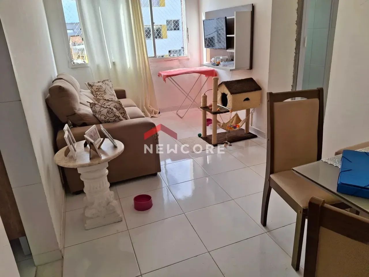 Apartamento em Rua Acácia Amarela - Jardim das Margaridas - Salvador/BA