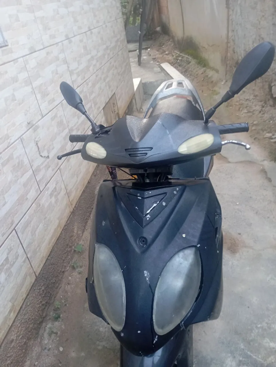 Vendo barato porque minha esposa não se adaptou a andar nela