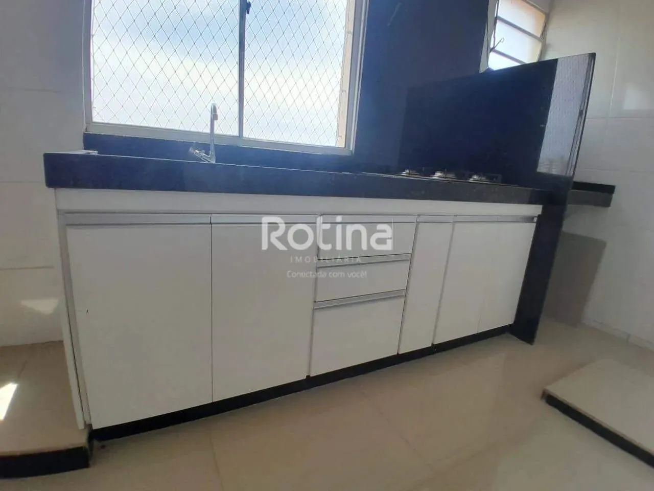 Apartamento para alugar, 2 quartos, Jardim Holanda - Uberlândia/MG - Rotina Imobiliária