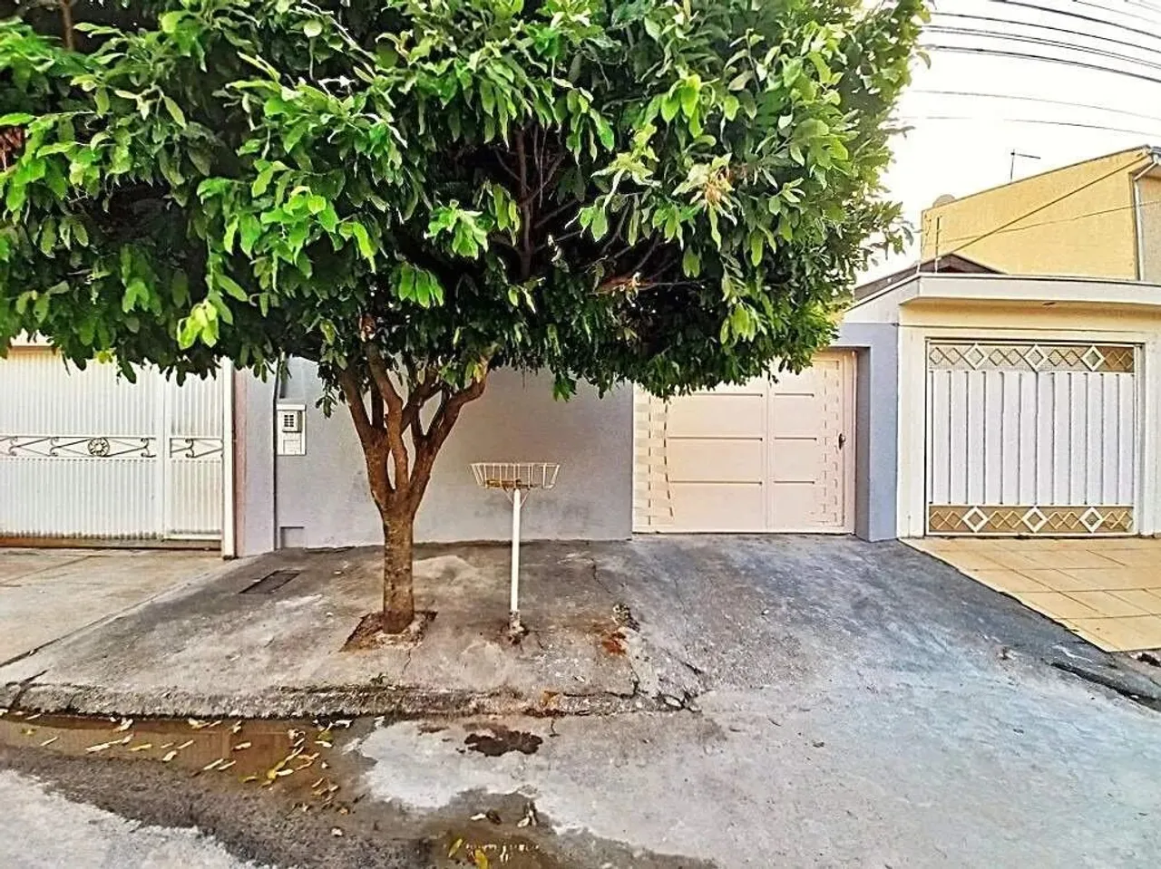 Casa para aluguel, 2 quartos, 2 vagas, Jardim Residencial Guimarães - Limeira/SP