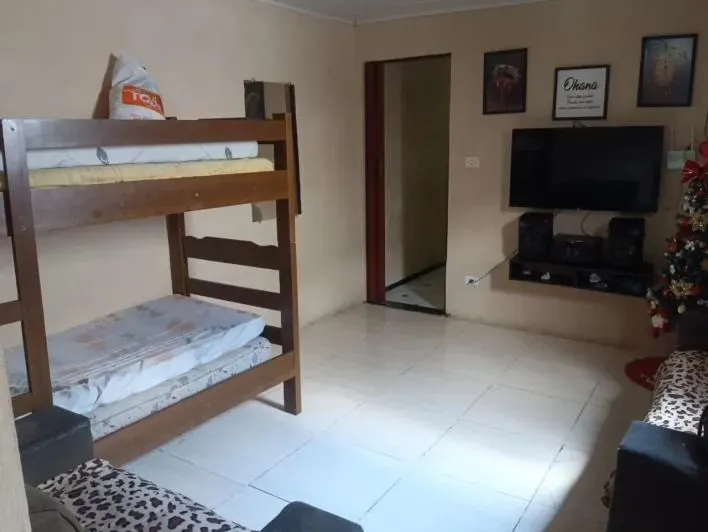 ED03 - CASA LINDA NA RIBEIRA