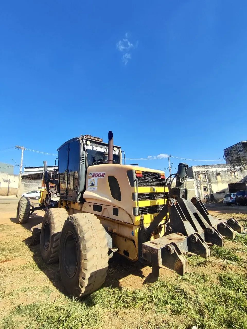 Patrol motoniveladora New Holland rg200 2011 - Foto 4