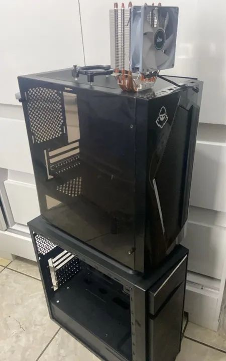 2 GABINETE GAMER + AIR COOLER 4 HEATPIPPER