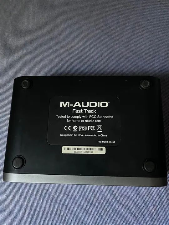 Interface de Áudio M-Audio Fast Track - Foto 2