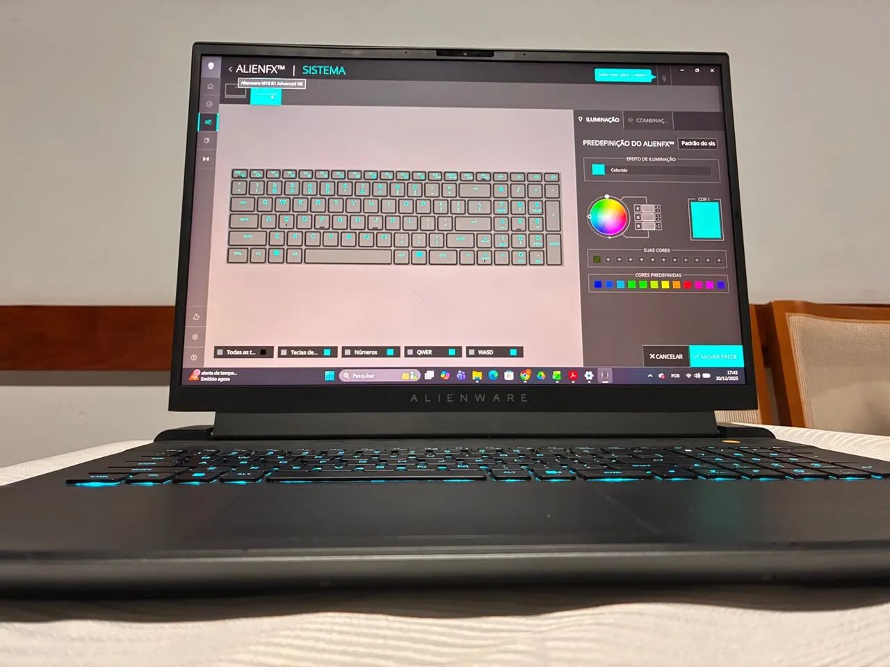 Vendo notebook - pc Alienware  - Foto 5
