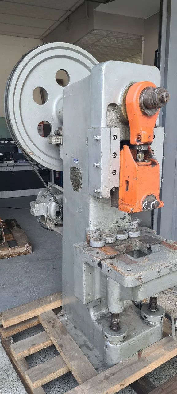 Prensa excêntrica 22 ton. - Foto 4