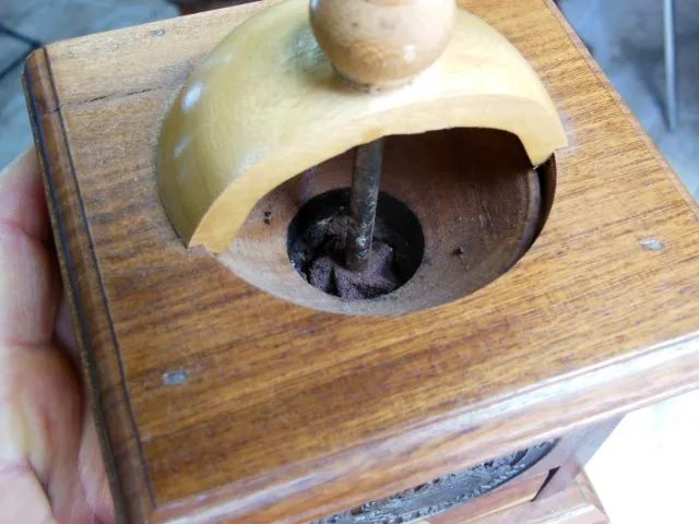 Moedor Moinho Pimenta c/ Manivela Caixinha Madeira - Foto 4