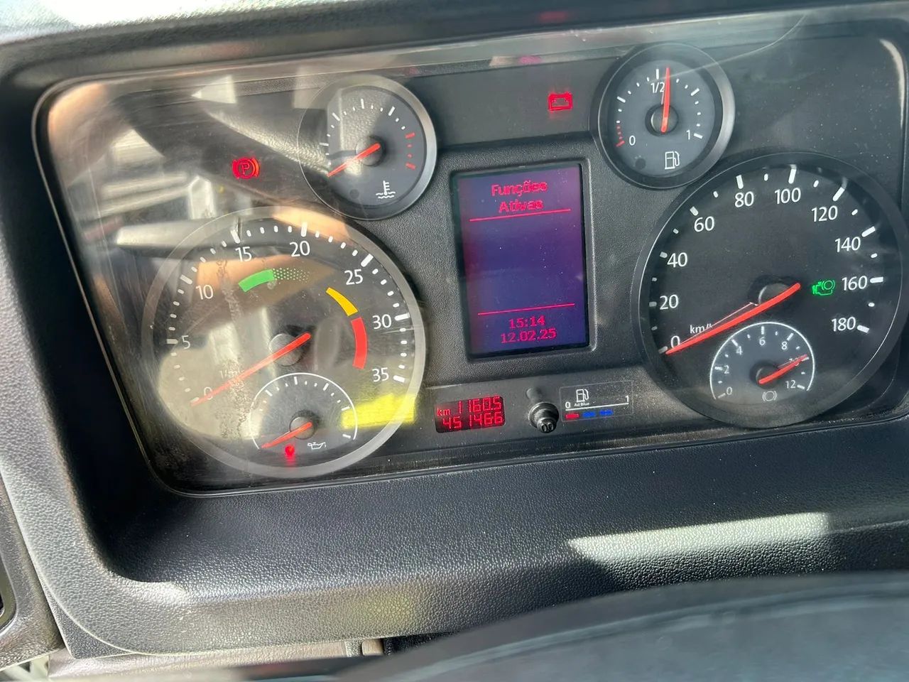 Volkswagen 8.160 - Foto 2