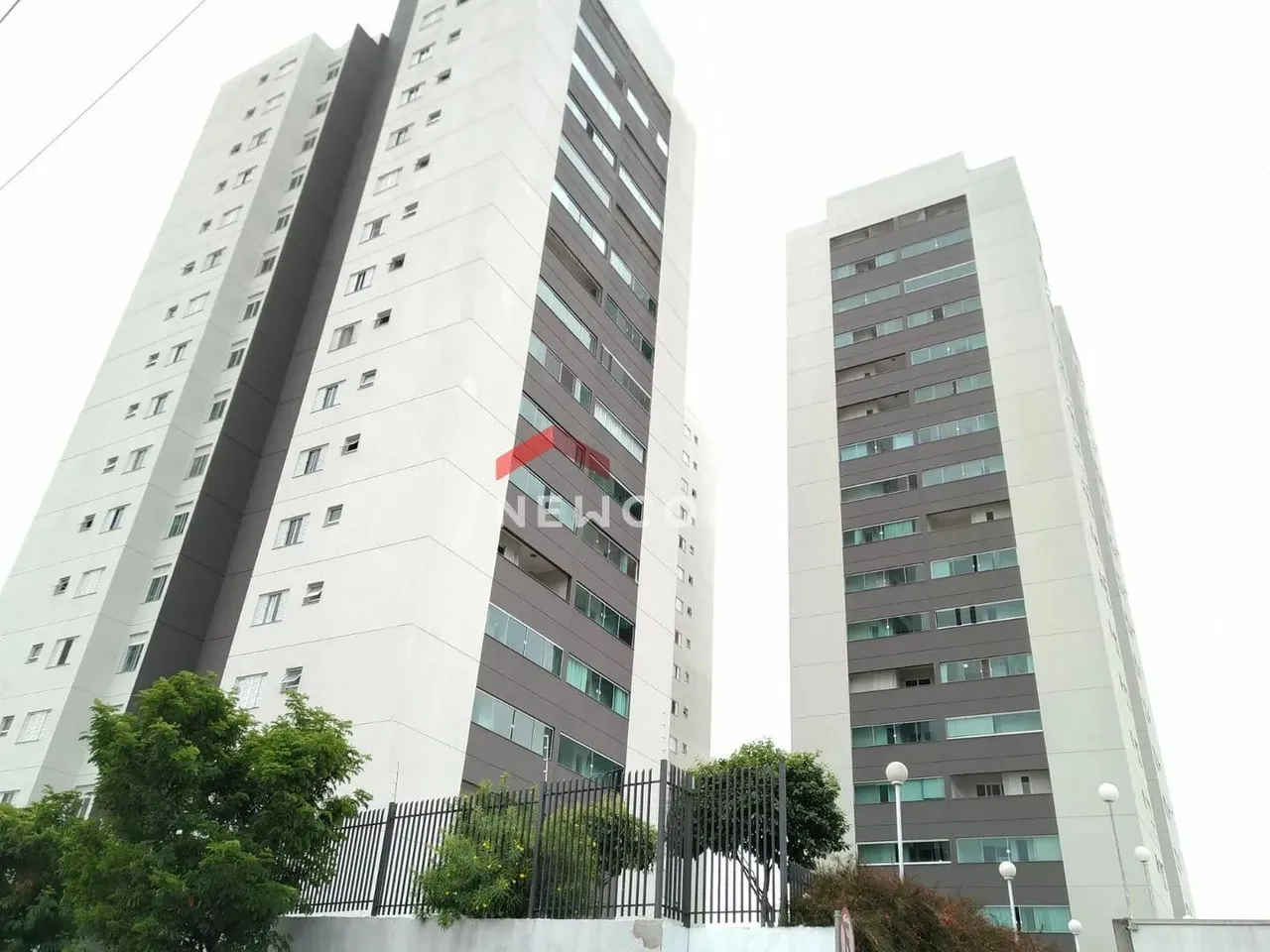 Apartamento em Rua Pedro Paulo de Carlo - Vila São Sebastião - Mogi das Cruzes/SP