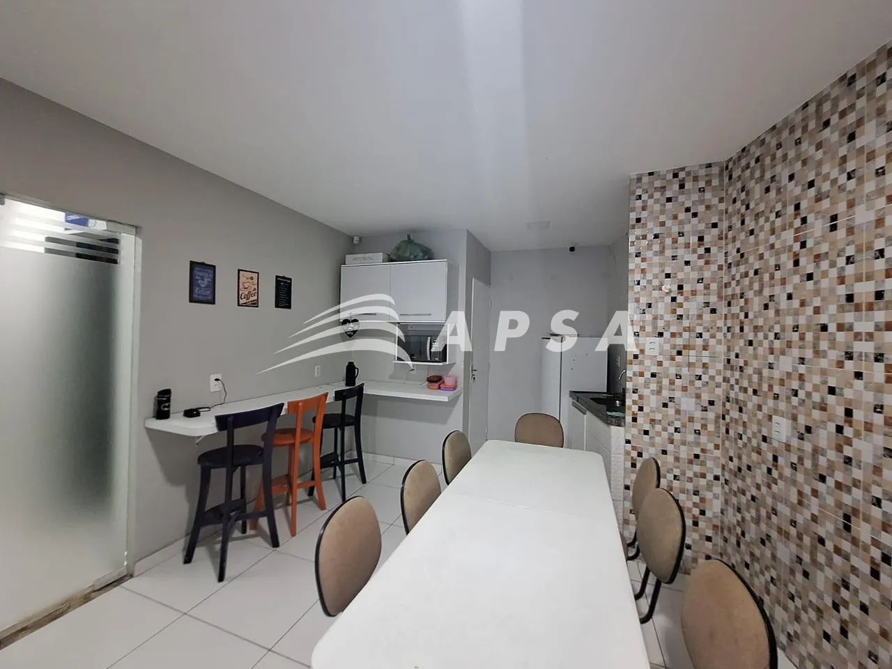 SALA COMERCIAL COMPLETA NA AV. CARAPINIMA. ALUGO EXCELENTE SALA COMERCIAL, IDEAL PARA PROF - Foto 2