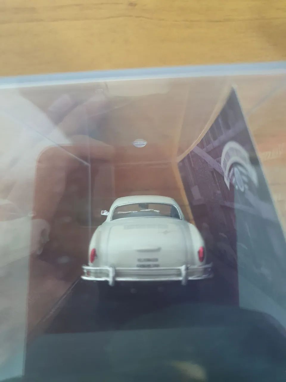 Miniatura 1:43, Wolkswagen  Karmann- Ghia 1962 - Foto 3
