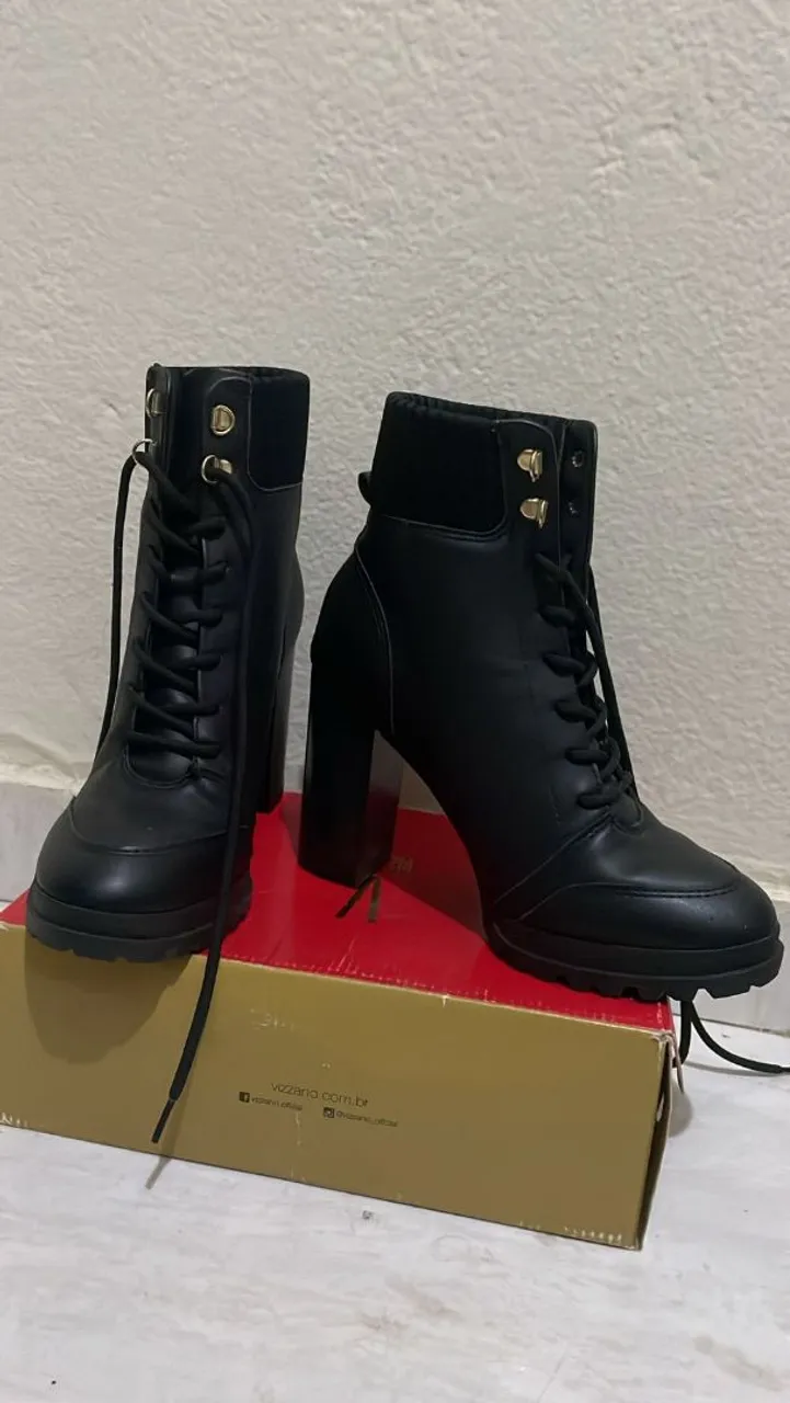 Bota Feminina Salto Alto Vizzano