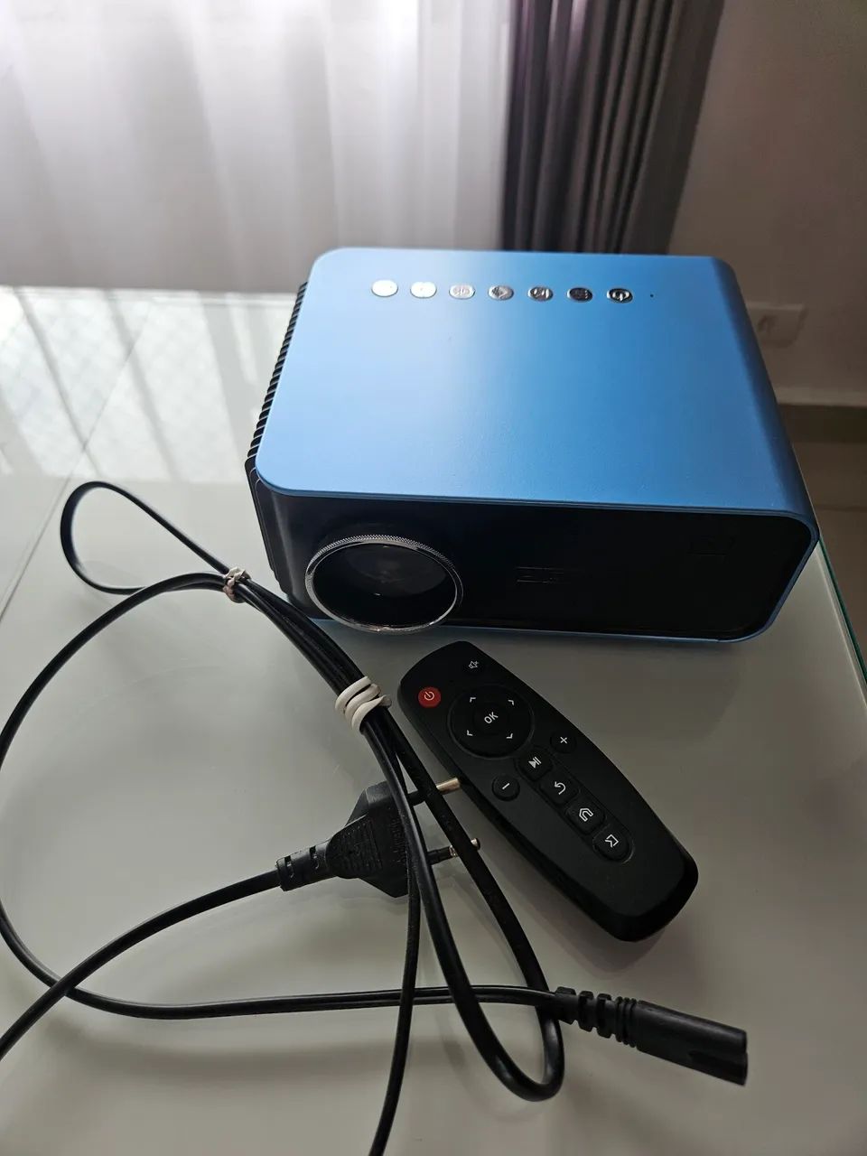 Projetor portátil 4k ultra HD 3600lm Azul - Foto 5