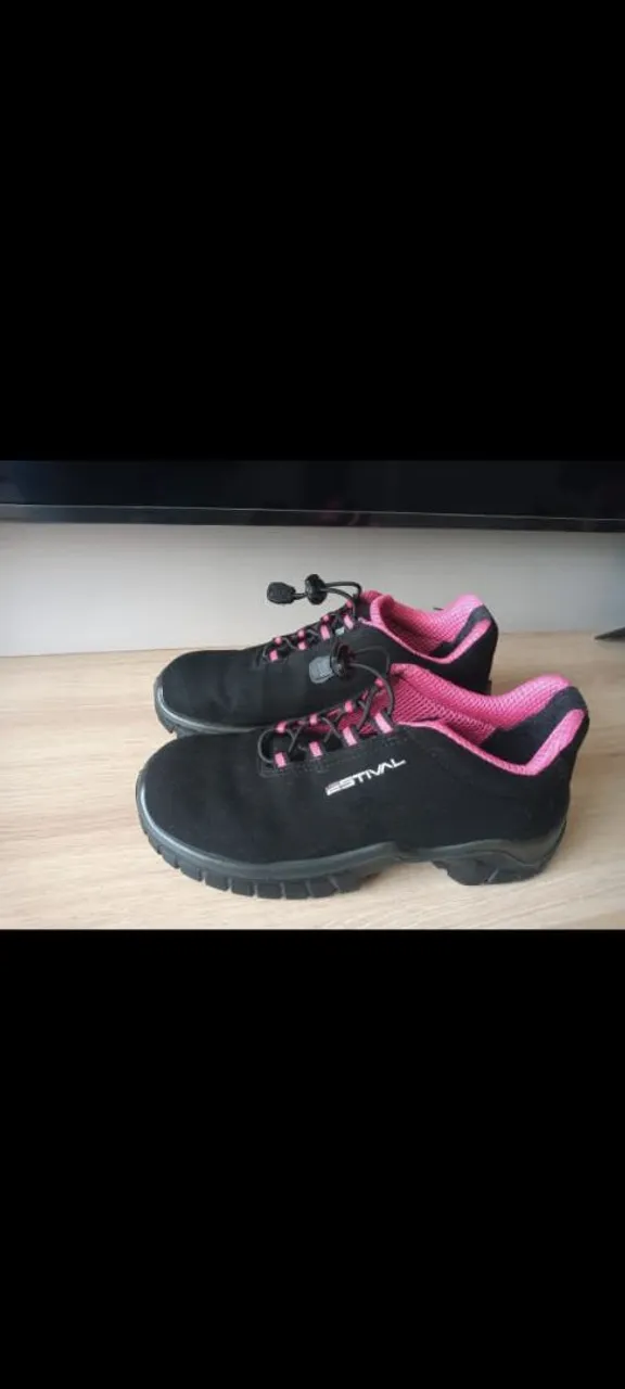 Vendo Bota feminina