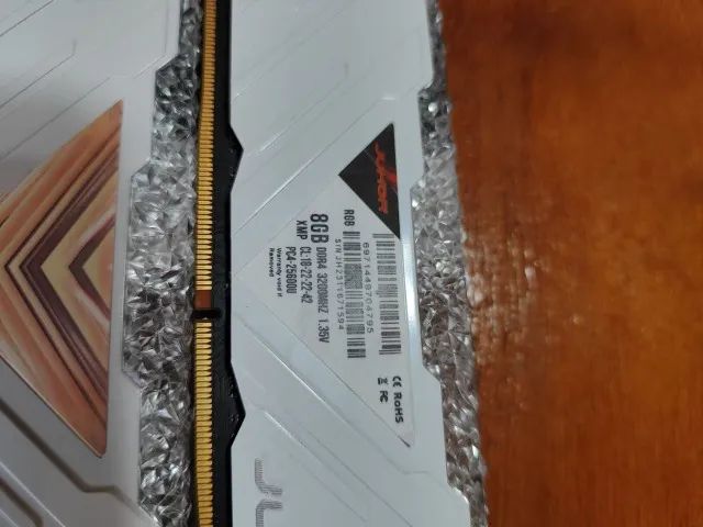 Memoria ram DDR4 2x8GB - 16GB 3200MHZ RGB - GARANTIA - Foto 4