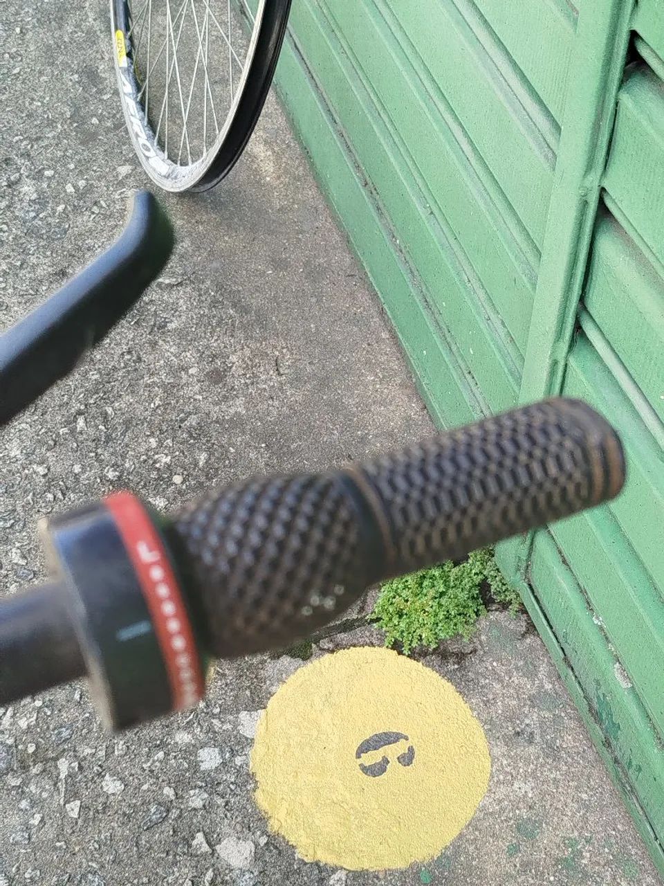 Quadro bicicleta aro 26, no estado que tá  - Foto 5