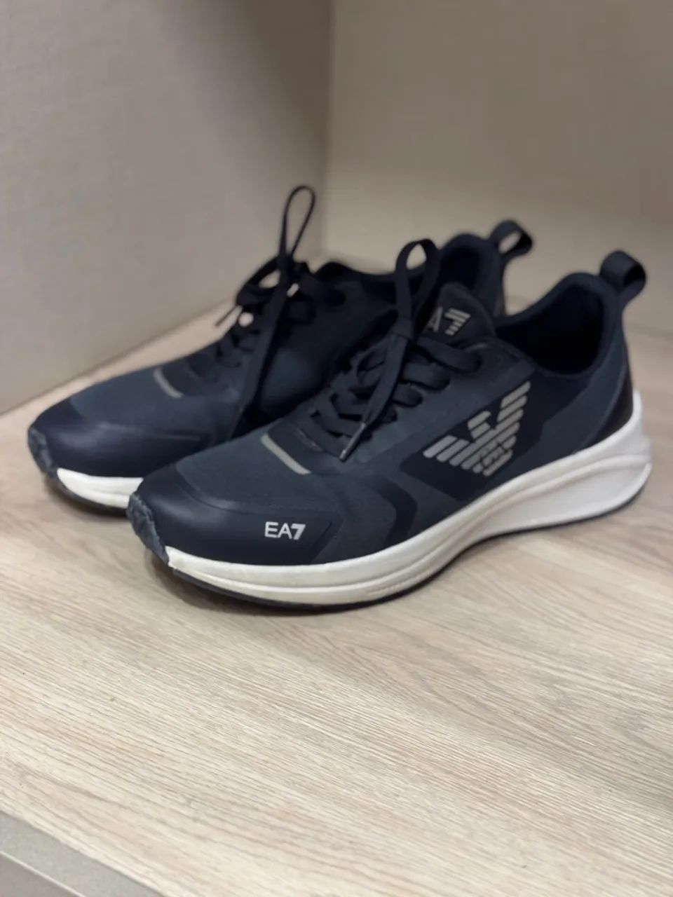 Tênis Emporio Armani EA7 Original tamanho 39 - Foto 2