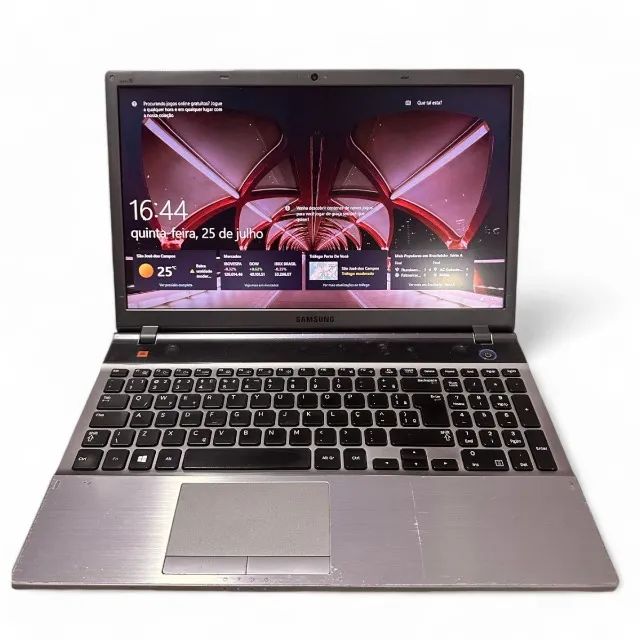 Notebook Samsung NP550P5C Intel i5 3ª 8GB RAM SSD 256GB 15.6" GF GT 630M