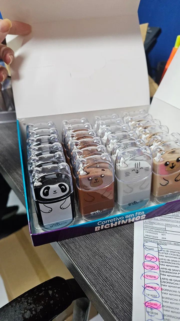 Corretivo em fita Bichinhos