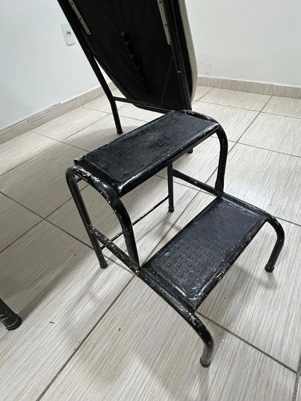 MACA de estética com escadinha  - Foto 3