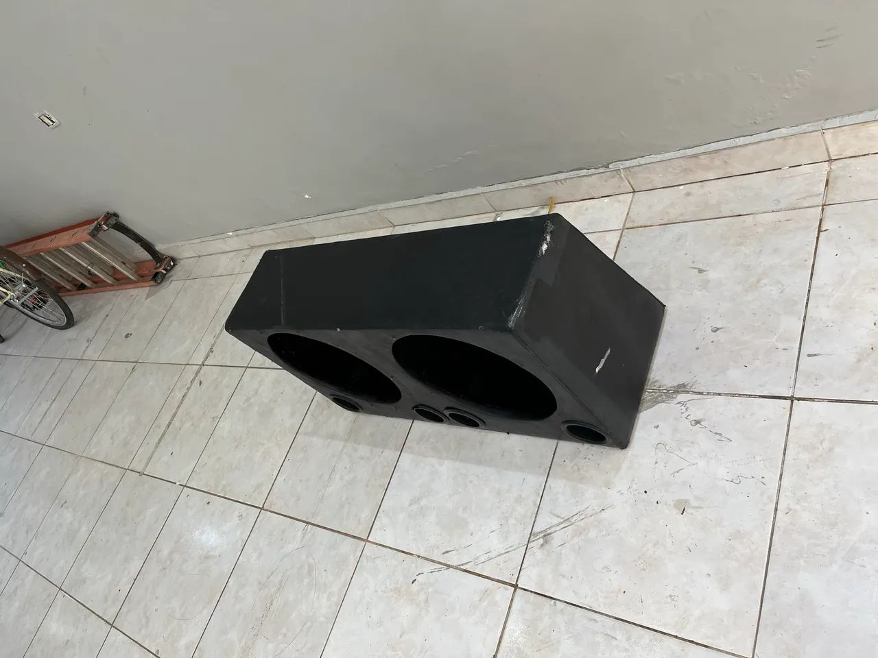 Caixa de Som Automotivo 2x Subwoofer - Usada - Foto 2