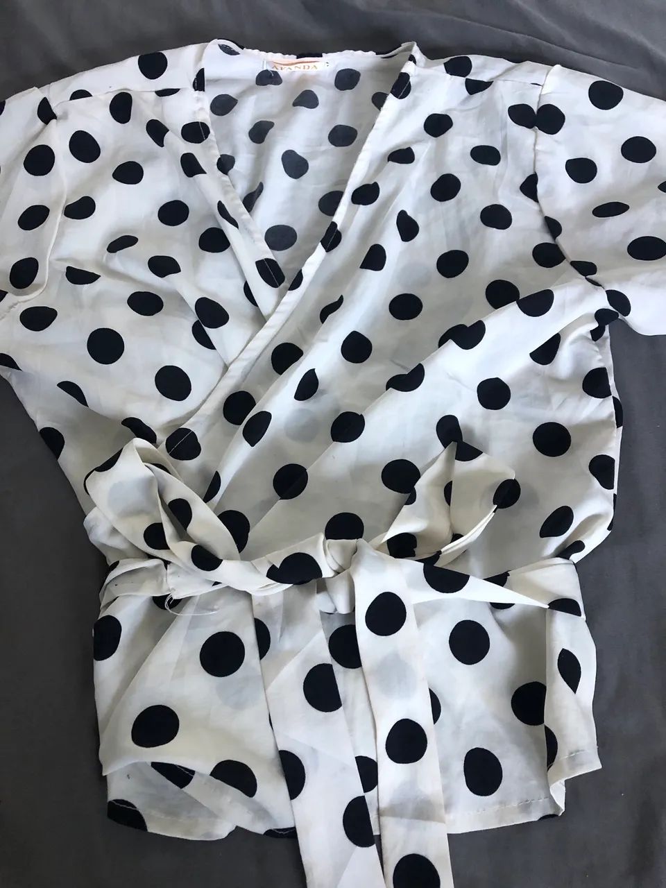 Blusa de bolinha  - Foto 3