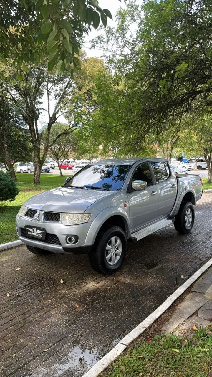 Mitsubishi L200 2013