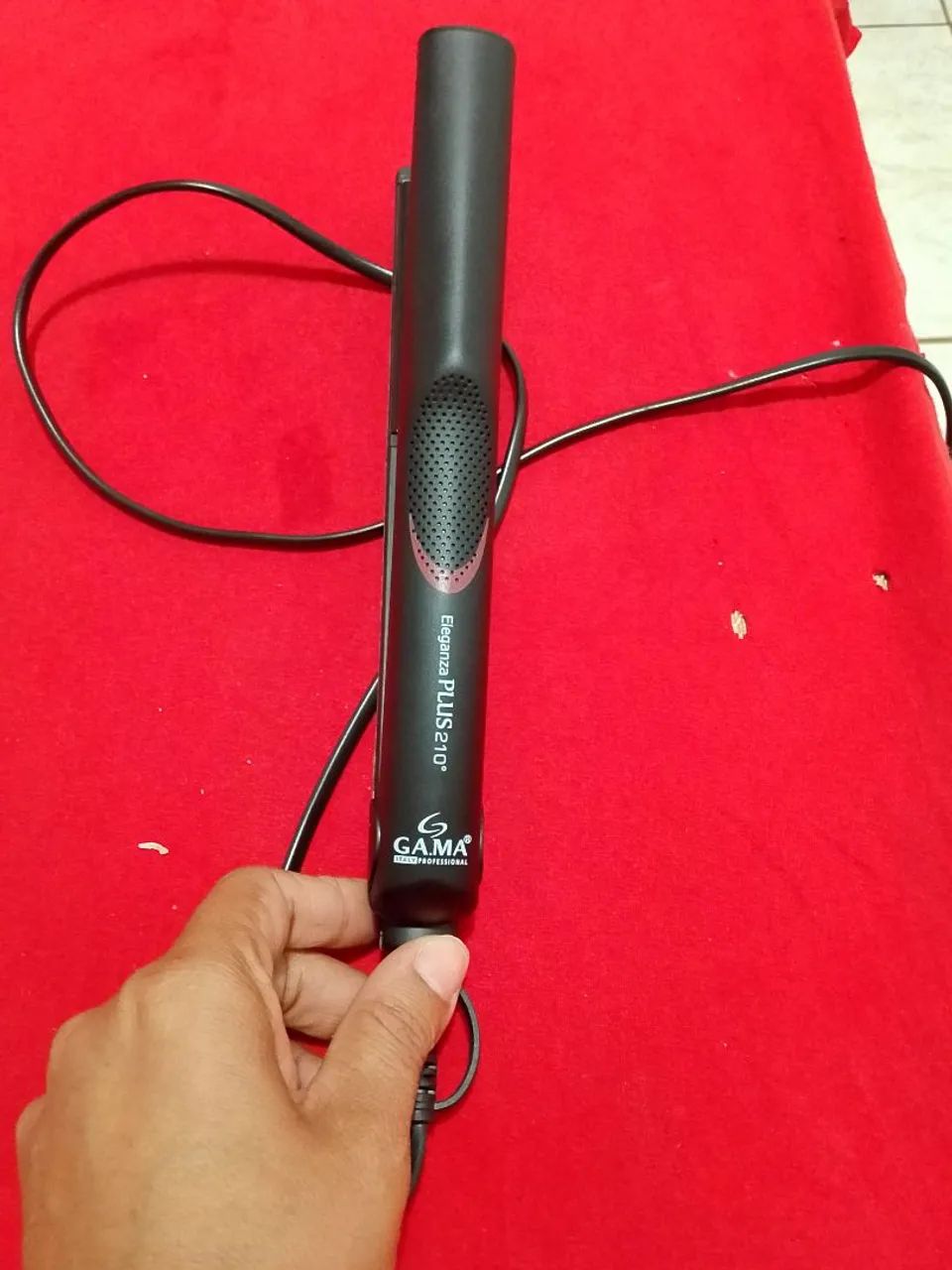 Vendo uma prancha de cabelo 