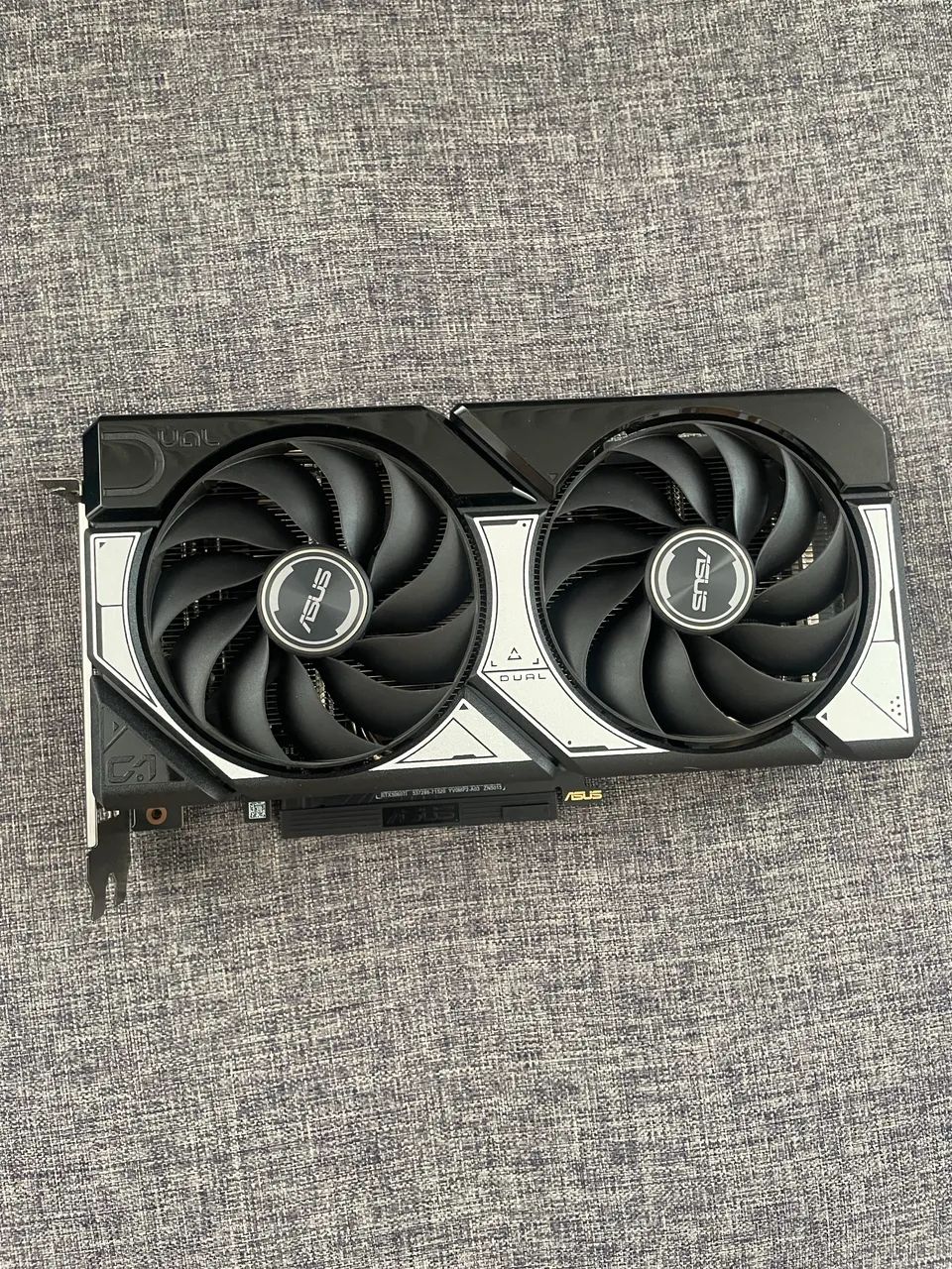 Asus Dual 5060ti OC 8GB - Foto 4
