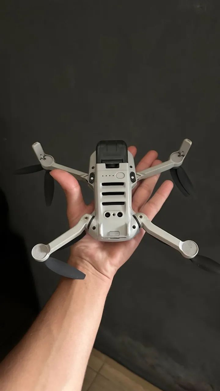 DJI Mini 2 SE Completo + Controle Original - Drone 4K - Foto 4