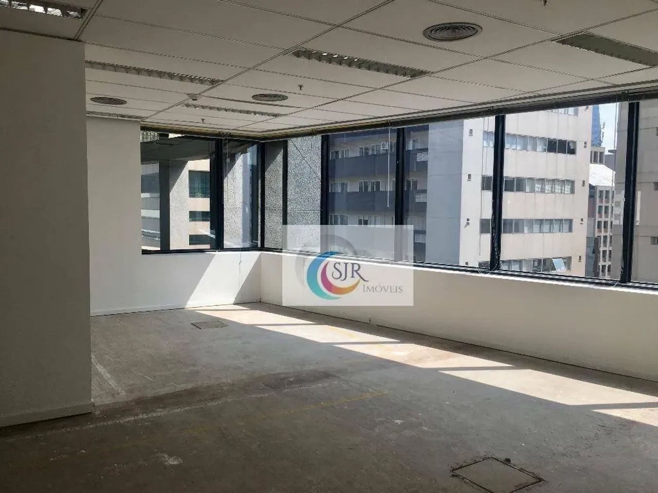 Andar com 282,00m² área útil com forro, iluminação, ar condicionado central, piso com elet - Foto 5