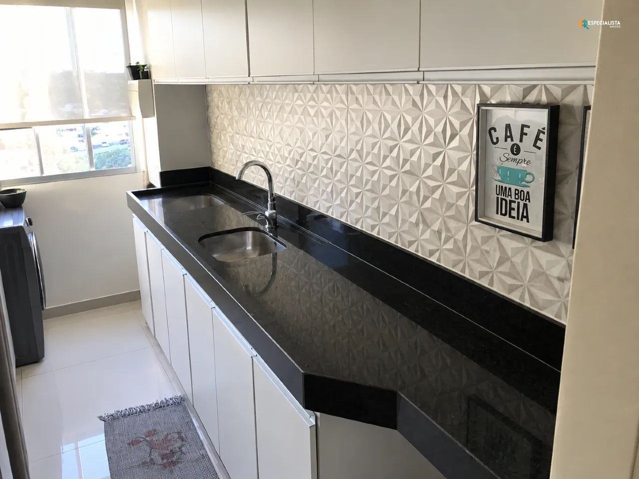 Apartamento de 02 quartos na Avenida Brasília - Foto 4