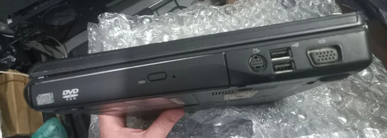 Notebook Dell Vostro 1400 - Foto 5