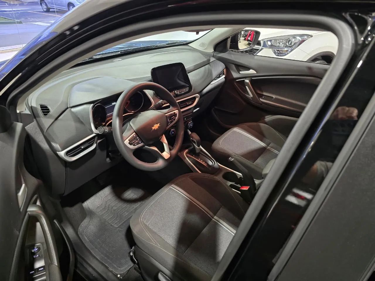 Chevrolet Tracker LT 1.0 Turbo 12V Flex AUT 2025 - Foto 5