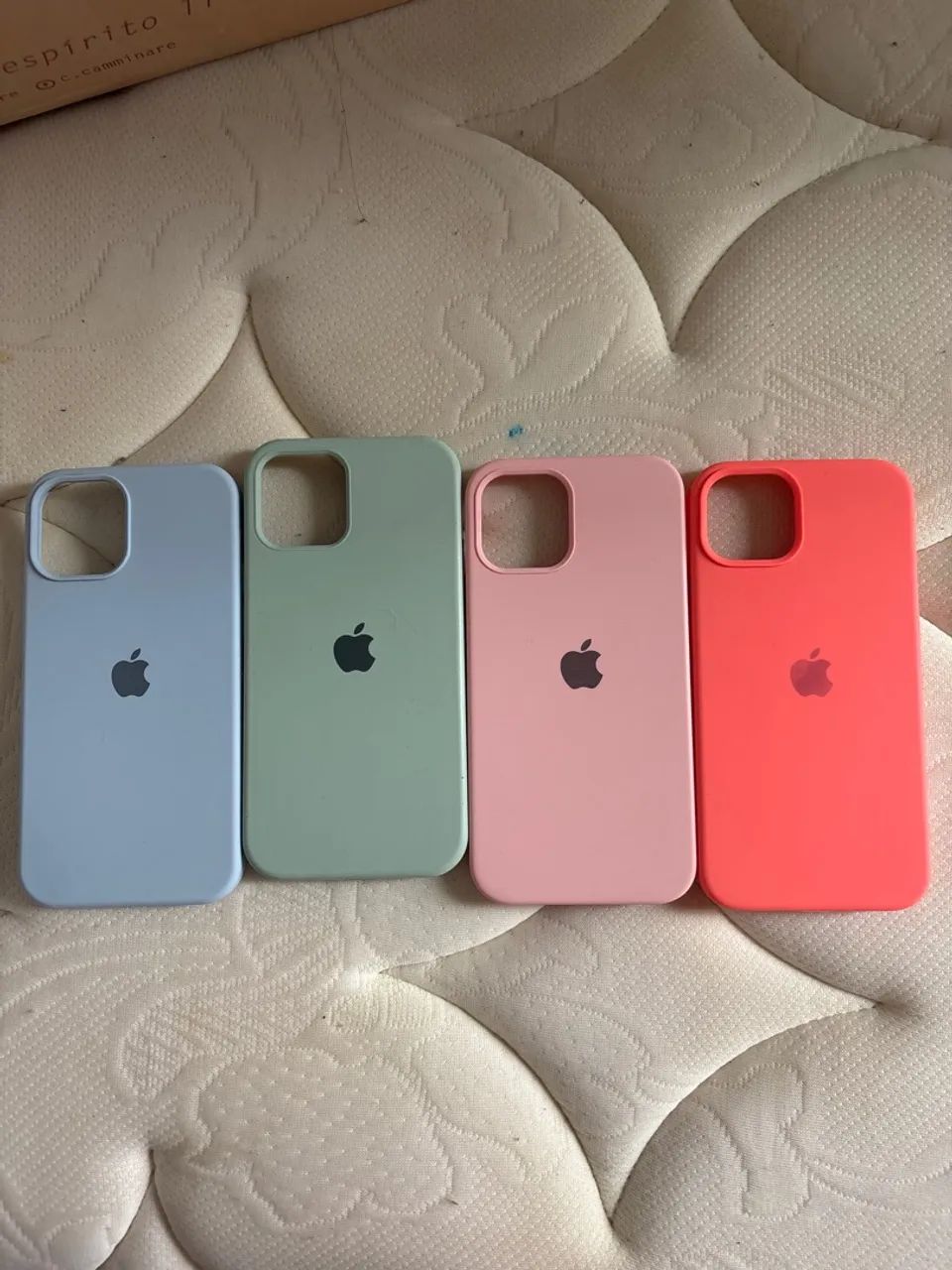 4 capa iPhone 12 
