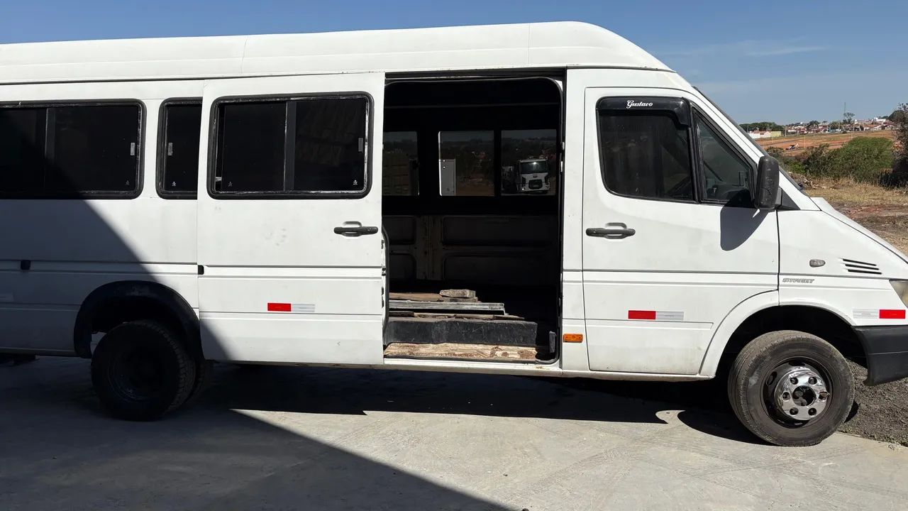 Mercedes-Benz Sprinter 413 Furgão Longo T.alto Diesel 2009