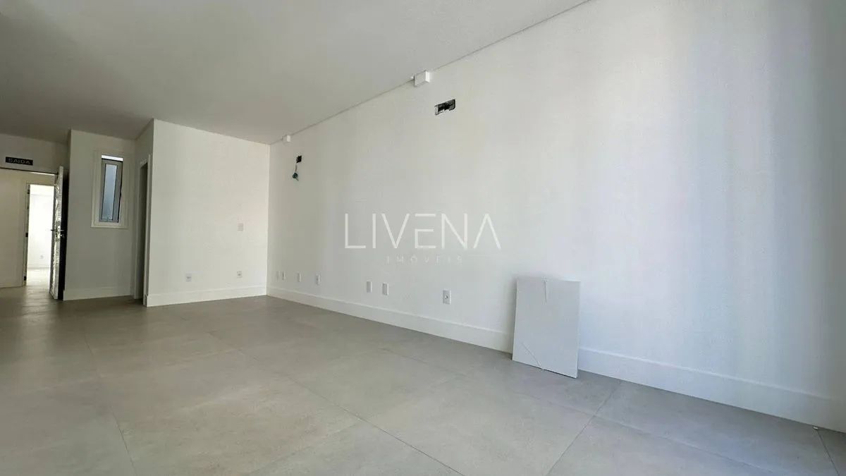 SALA COMERCIAL DE 130M² PARA CONSULTORIOS, PROXIMO A UNIMED - Foto 6