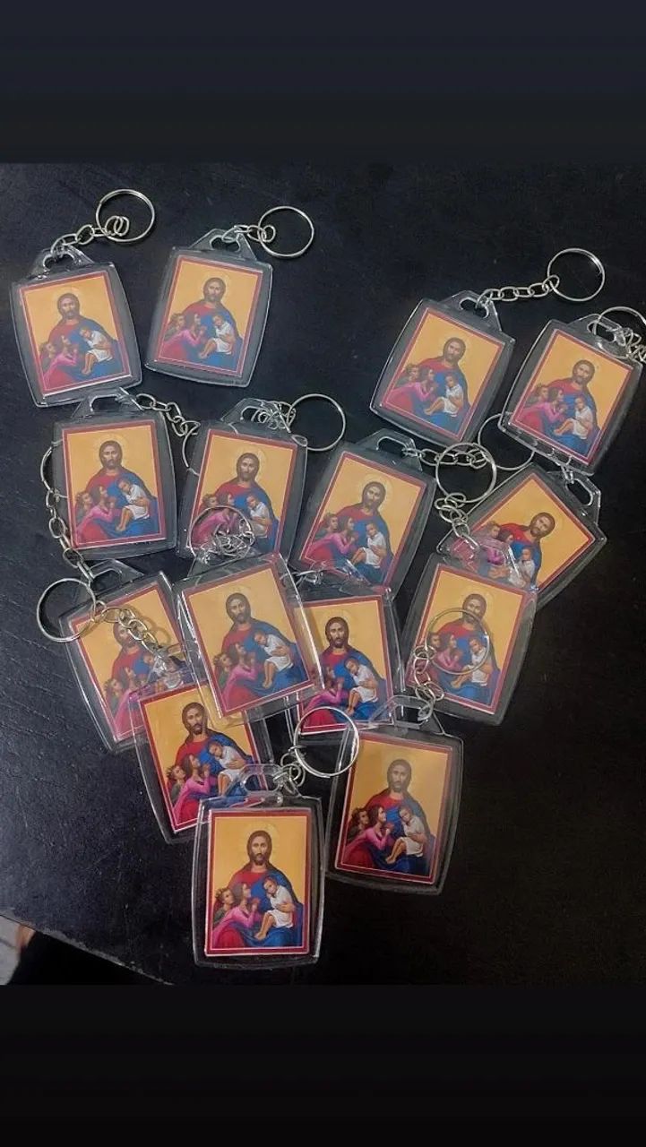 Chaveiros personalizados acrílico  - Foto 4