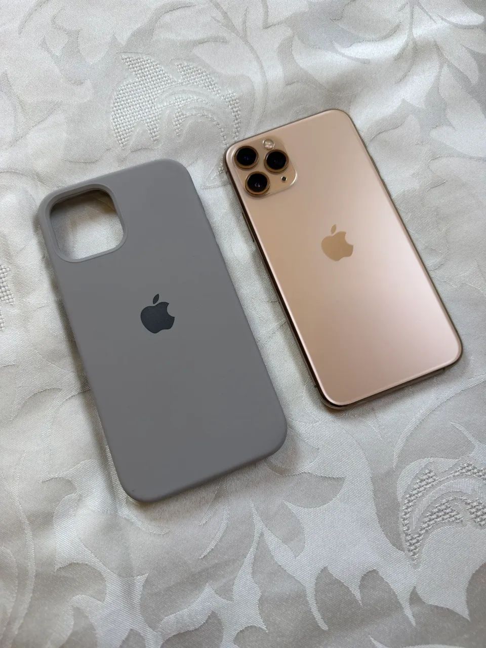 Iphone 11 Pro Gold - Foto 3