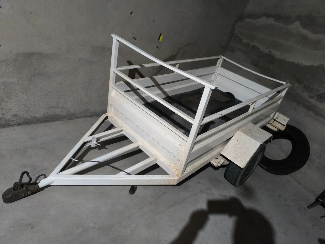 Vendo carretinha top e com bom preço 