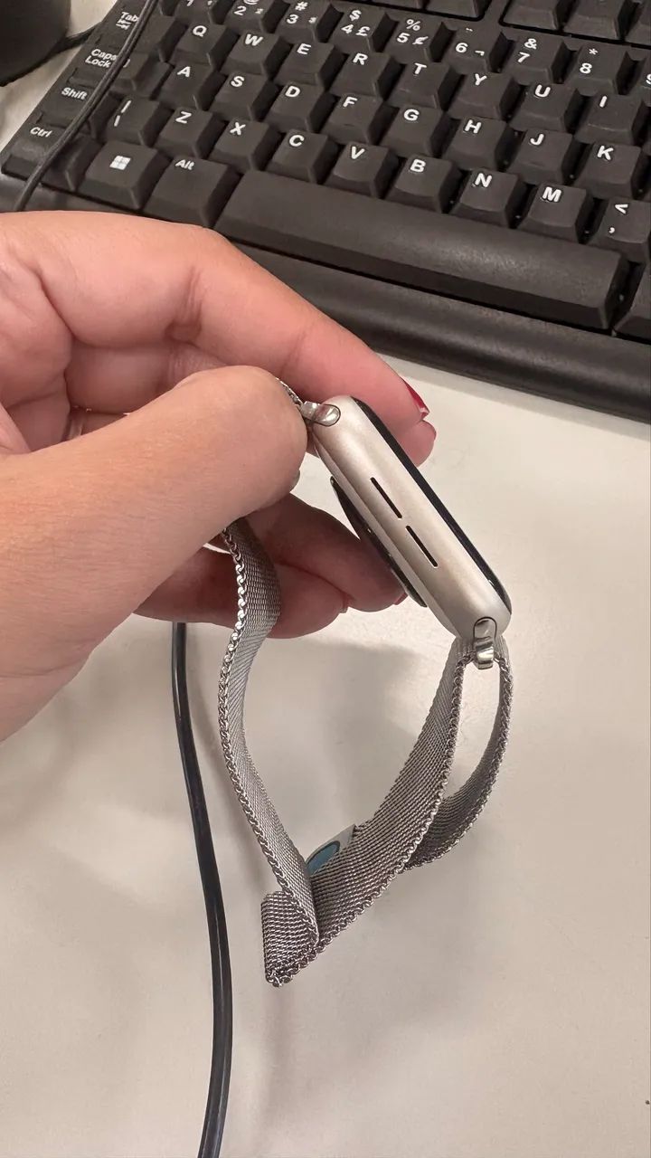 Apple Watch SE 2 geração starlight - Foto 3