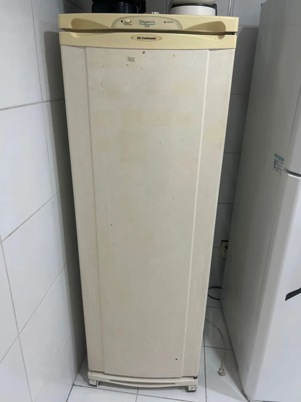 Freezer continental 
