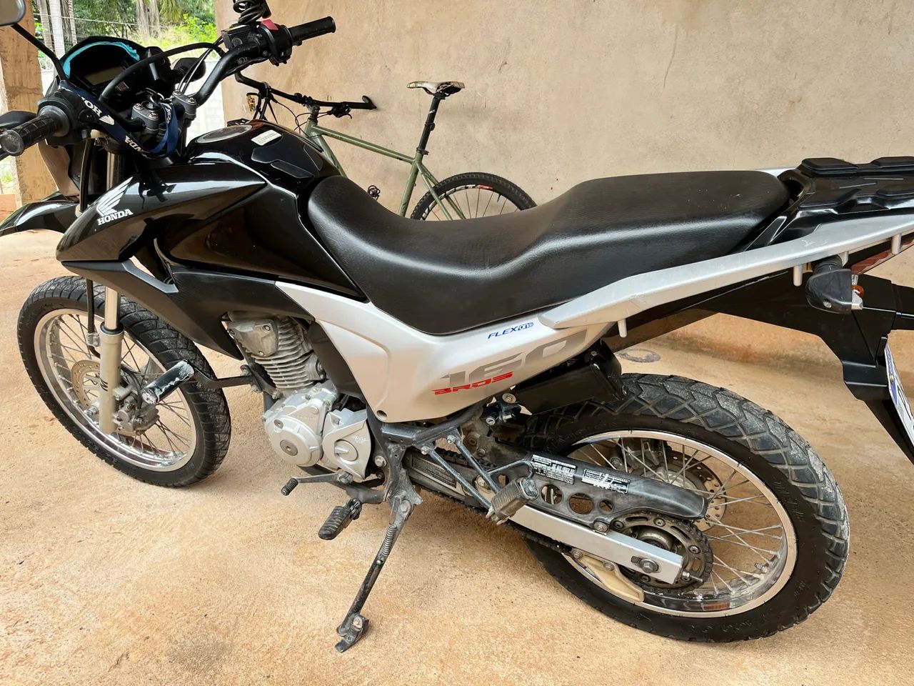 Bros 160 2015