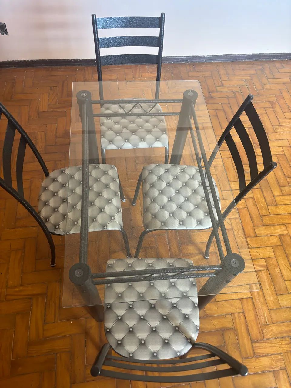 Mesa 4 cadeiras e vidro - Foto 2