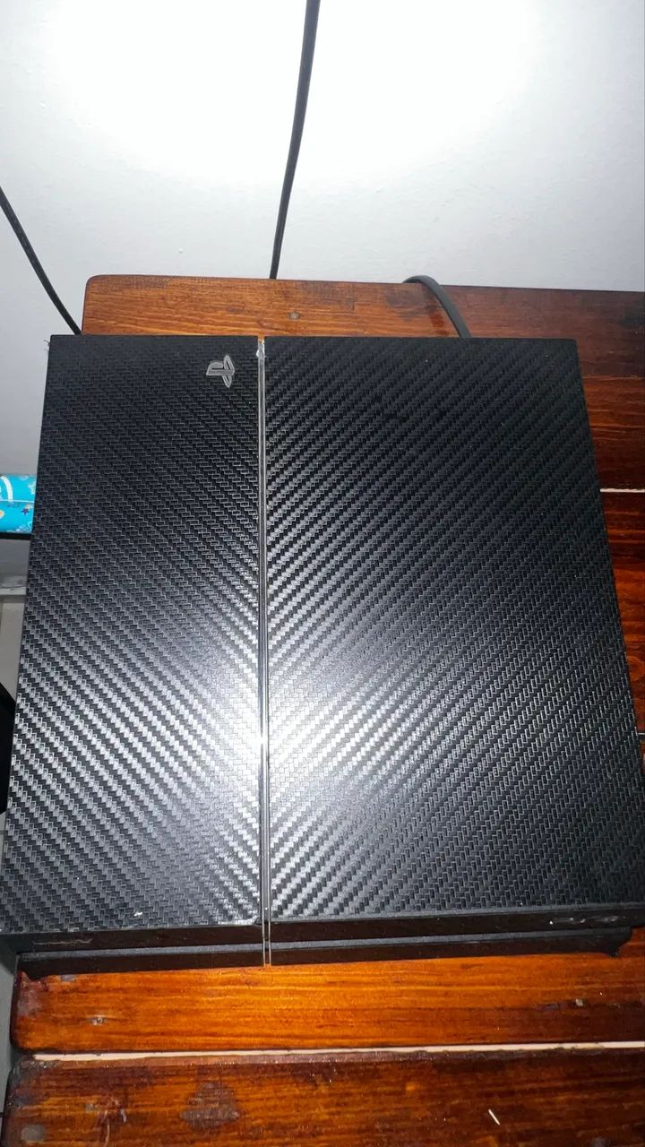 PlayStation 4 500gb - 2 Manets - Foto 2