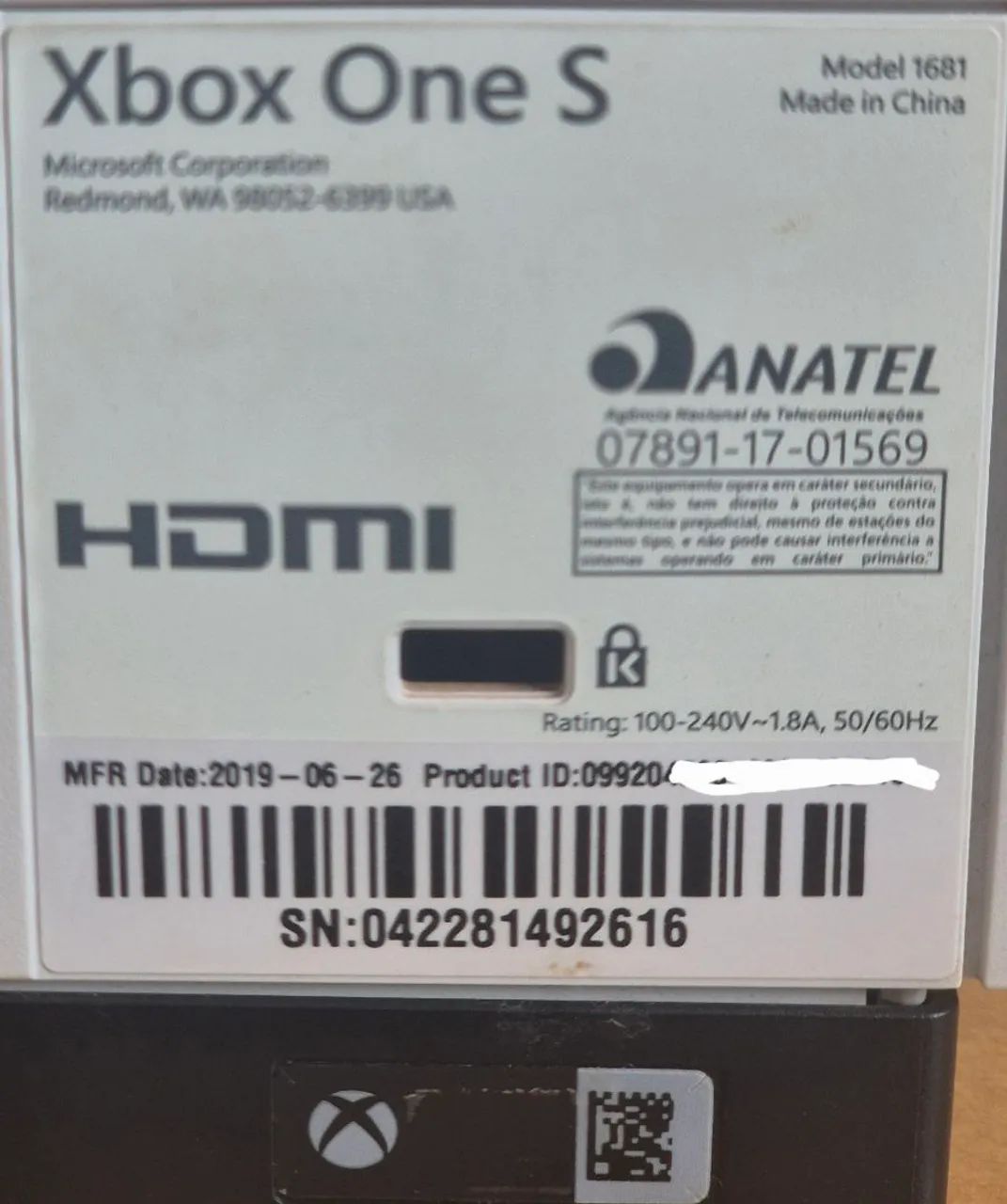 Xbox One S Model 1681 branco com controle original e cabos - Foto 3