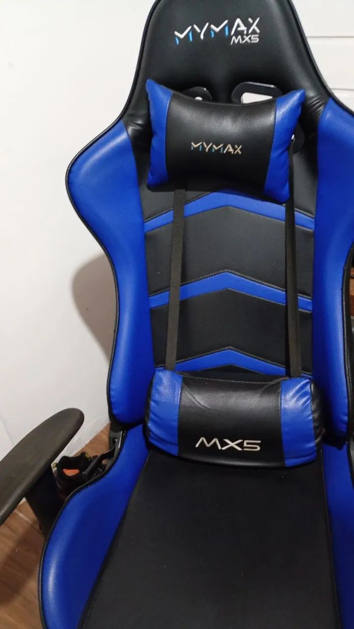 MYMAX Gaming Chair