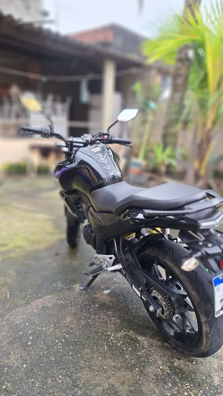 FZ15 ABS PRETA MUITO NOVA!!! - Foto 4