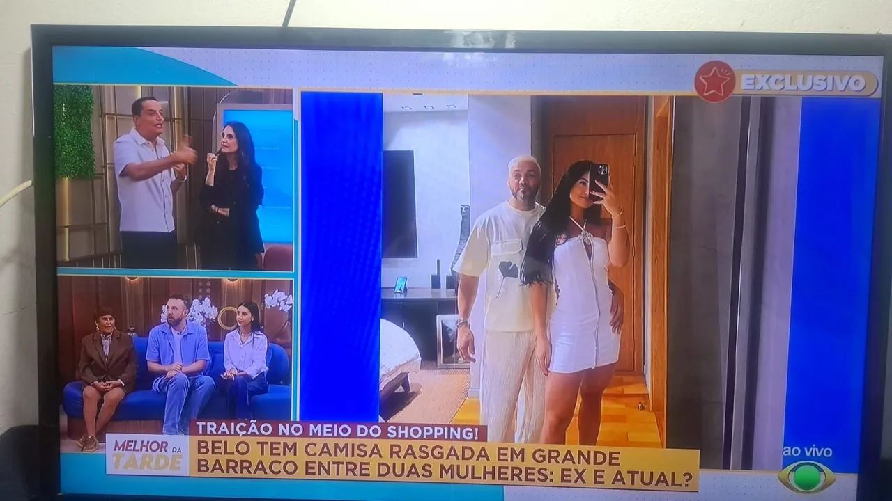 Tv 42: polegadas tela fina em ótimo estado 42 polegadas não e esmart  controle não tem pé  - Foto 5