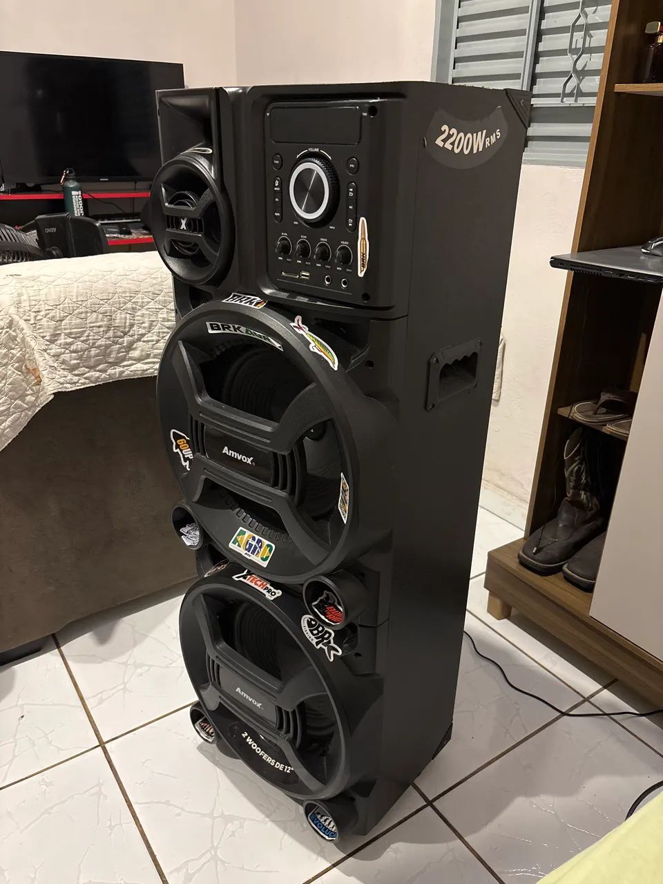Vendo caixa de som profissional 